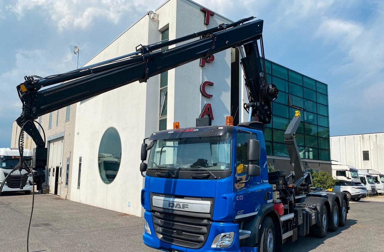 DAF CF 400 IMPIANTO SCARRABILE E GRU - Krokbil, Kranbil: bilde 2 DAF CF 400 IMPIANTO SCARRABILE E GRU - Krokbil, Kranbil: bilde 2