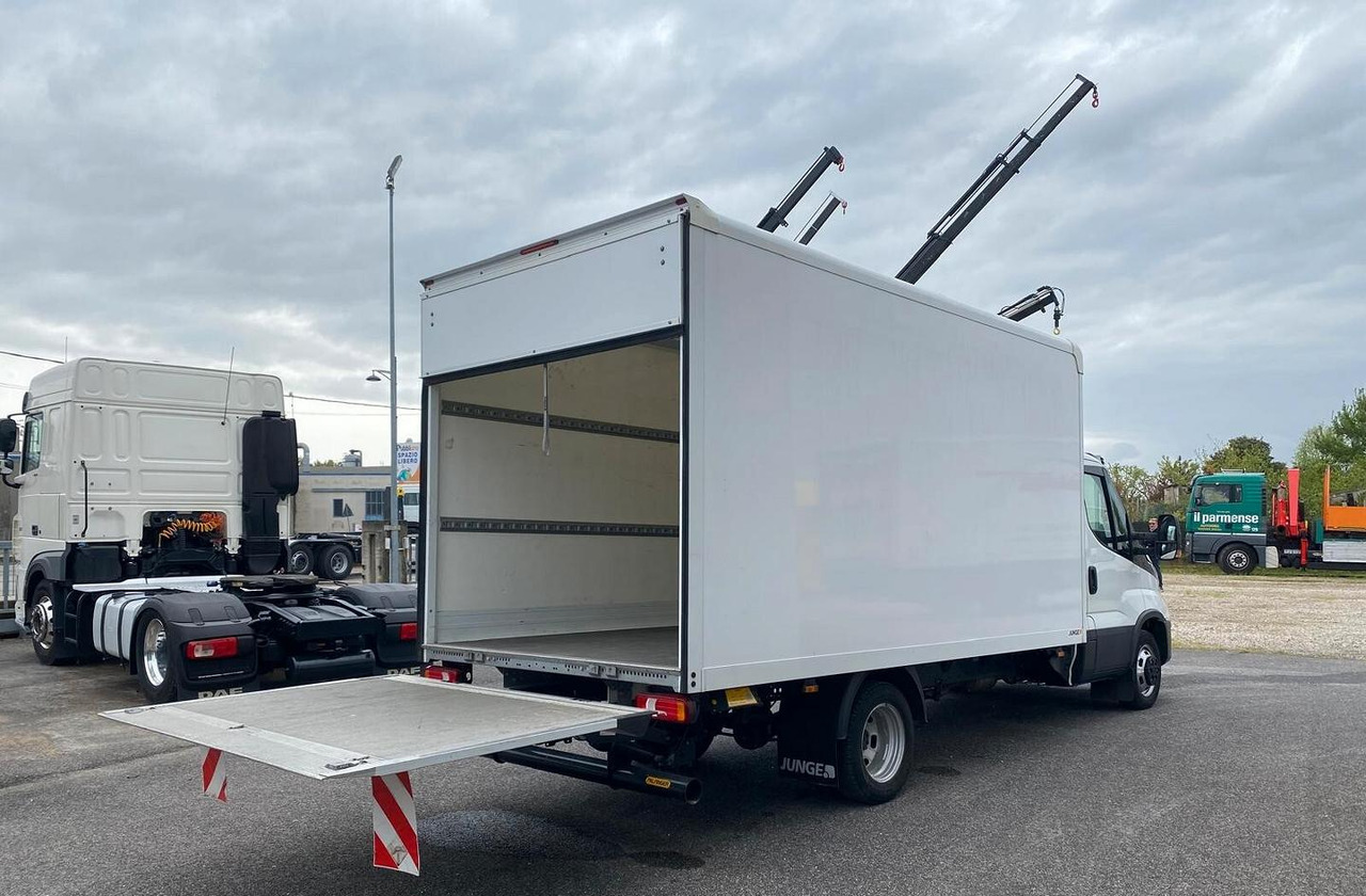 IVECO DAILY 35C16 EURO 6 FURGONE SPONDA POSTERIORE - Varebil med skap: bilde 5 IVECO DAILY 35C16 EURO 6 FURGONE SPONDA POSTERIORE - Varebil med skap: bilde 5