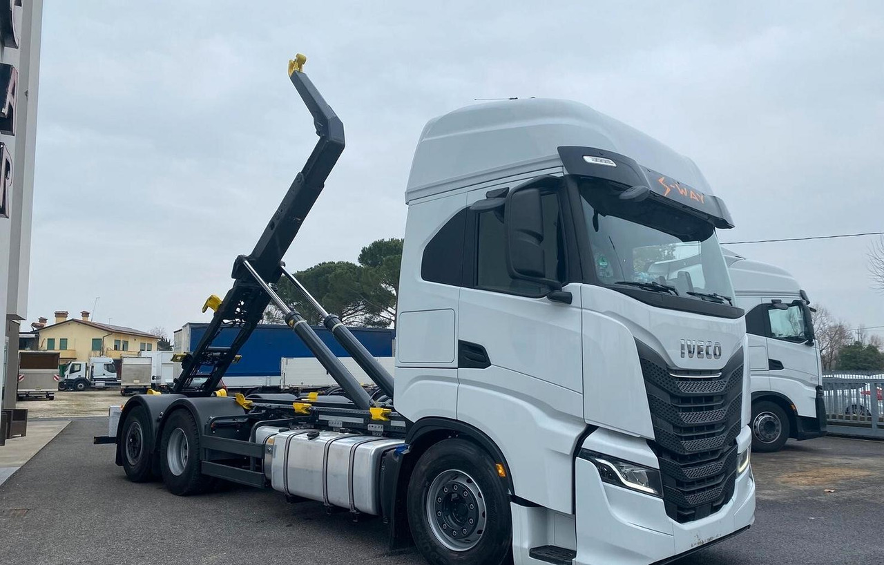 IVECO S-WAY 480 SCARRABILE FULL PNEUMATIC EURO 6 - Krokbil: bilde 3 IVECO S-WAY 480 SCARRABILE FULL PNEUMATIC EURO 6 - Krokbil: bilde 3