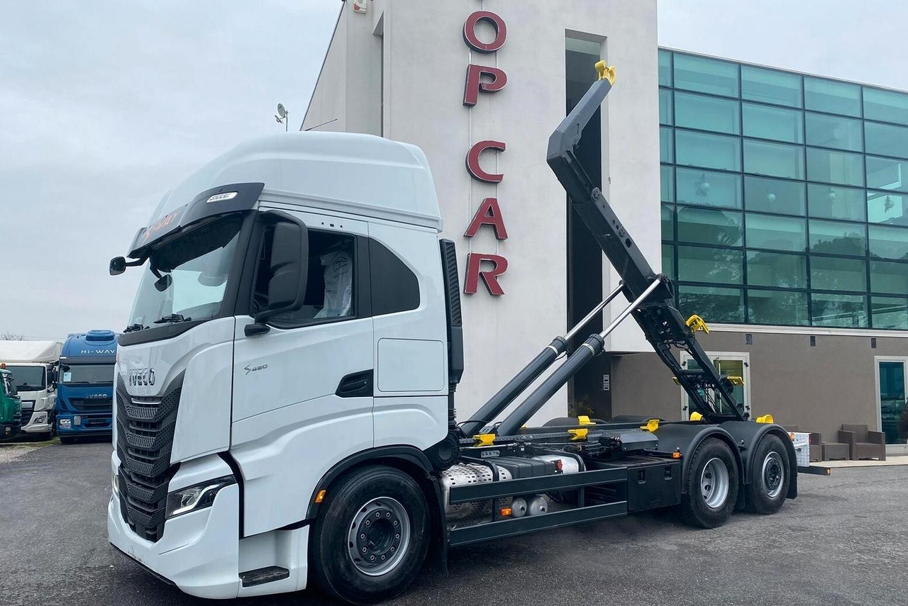 IVECO S-WAY 480 SCARRABILE FULL PNEUMATIC EURO 6 - Krokbil: bilde 1 IVECO S-WAY 480 SCARRABILE FULL PNEUMATIC EURO 6 - Krokbil: bilde 1