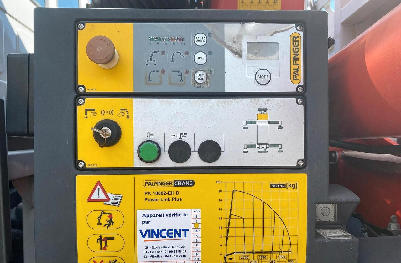 IVECO STRALIS AD260S36 CASSONE FISSO E GRU - Planbil, Kranbil: bilde 3 IVECO STRALIS AD260S36 CASSONE FISSO E GRU - Planbil, Kranbil: bilde 3