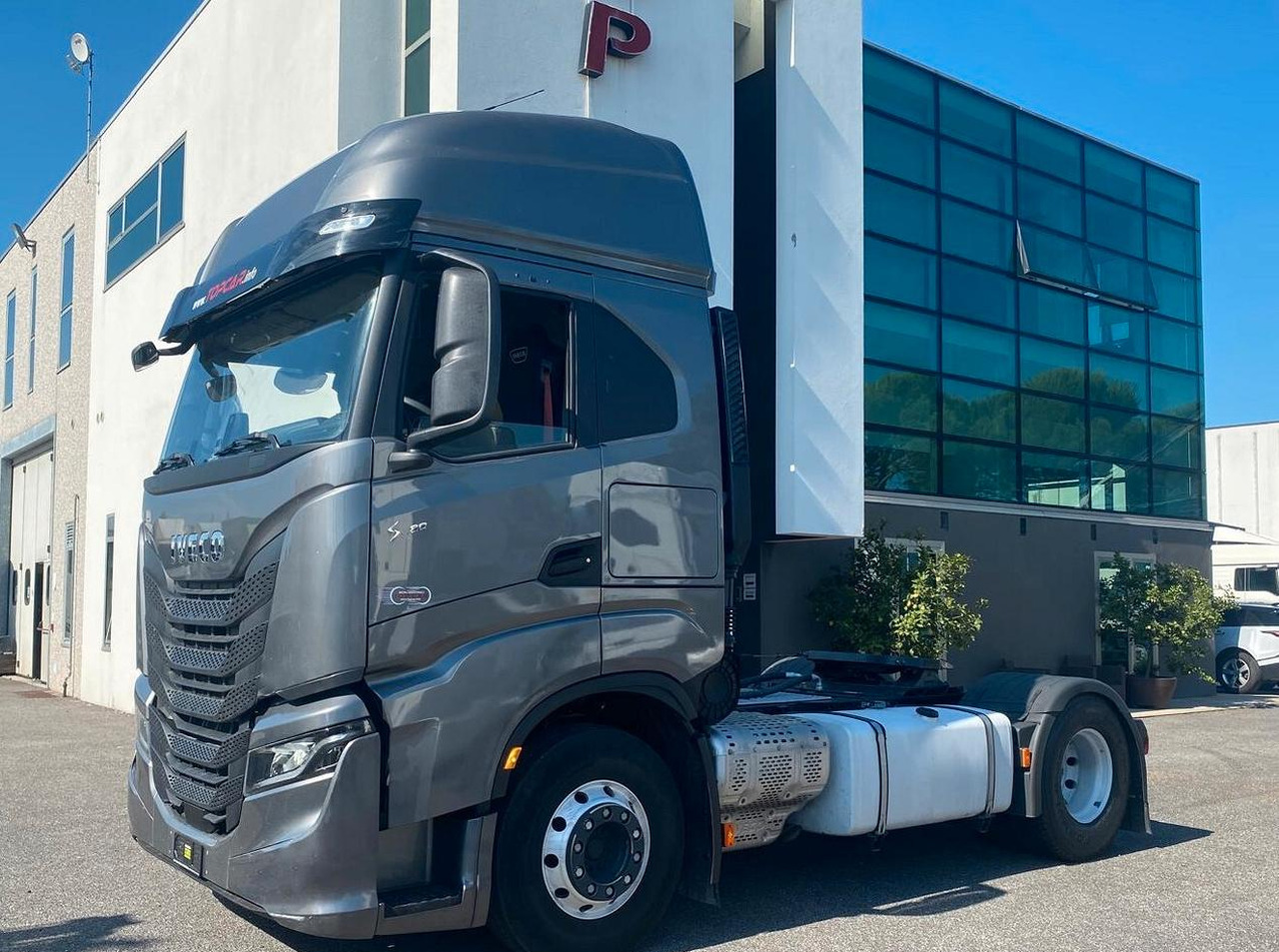 IVECO S-WAY 480 TRATTORE STRADALE FULL PNEUMATICO - Trekkvogn: bilde 1 IVECO S-WAY 480 TRATTORE STRADALE FULL PNEUMATICO - Trekkvogn: bilde 1