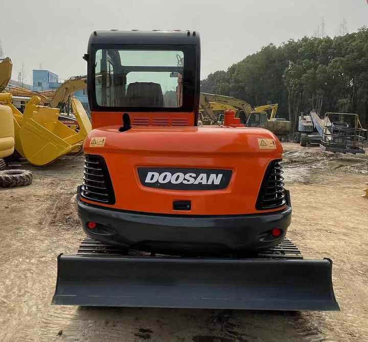 Second Hand Doosan Dx-60 Excavator for Sale - Beltegraver: bilde 5 Second Hand Doosan Dx-60 Excavator for Sale - Beltegraver: bilde 5