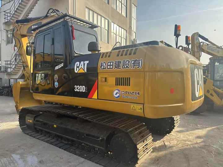 Second Hand Excavator 320D Used Low Price Caterpillar CAT 312D 315D 320D 325D in Good Condition - Beltegraver: bilde 3 Second Hand Excavator 320D Used Low Price Caterpillar CAT 312D 315D 320D 325D in Good Condition - Beltegraver: bilde 3