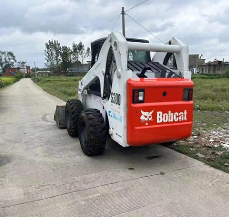USED BOBCAT S300 Skid-steer Loader with Very Good Performance Is for Sale at a Low Price. S160/s185/s220/330 in Stock - Kompaktlaster: bilde 4 USED BOBCAT S300 Skid-steer Loader with Very Good Performance Is for Sale at a Low Price. S160/s185/s220/330 in Stock - Kompaktlaster: bilde 4
