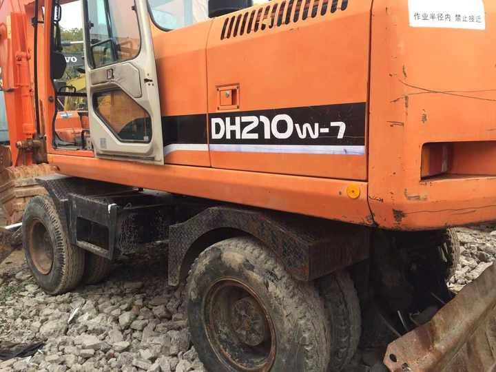 Used Digger Doosan Dh210w-7 Construction Machinery Construction Digger Used Doosan Dh210w-7 Cheap Excavator - Hjulgraver: bilde 4 Used Digger Doosan Dh210w-7 Construction Machinery Construction Digger Used Doosan Dh210w-7 Cheap Excavator - Hjulgraver: bilde 4