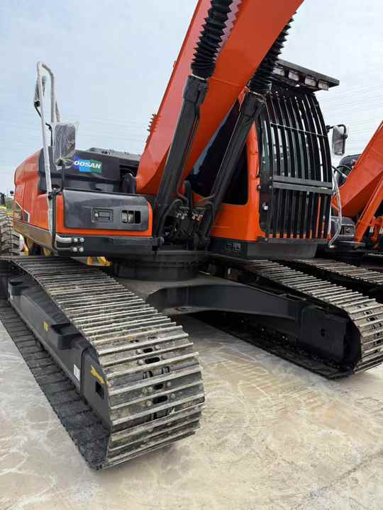 Used Doosan DX225LC-9C Hydraulic Excavator 25 Ton Doosan Dx225 Crawler Excavator with Excellent Performance Low Price for Sale - Gravemaskin: bilde 5 Used Doosan DX225LC-9C Hydraulic Excavator 25 Ton Doosan Dx225 Crawler Excavator with Excellent Performance Low Price for Sale - Gravemaskin: bilde 5