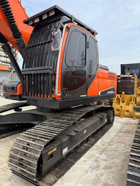 Used Doosan DX225LC-9C Hydraulic Excavator 25 Ton Doosan Dx225 Crawler Excavator with Excellent Performance Low Price for Sale - Gravemaskin: bilde 2 Used Doosan DX225LC-9C Hydraulic Excavator 25 Ton Doosan Dx225 Crawler Excavator with Excellent Performance Low Price for Sale - Gravemaskin: bilde 2
