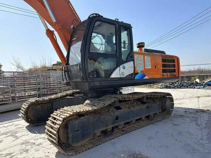 Used Hitachi Zx 350 Excavator with Loe Shipping and Certificate Global Shipping - Beltegraver: bilde 2 Used Hitachi Zx 350 Excavator with Loe Shipping and Certificate Global Shipping - Beltegraver: bilde 2