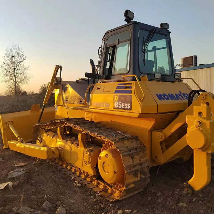 Used Komatsu Bulldozer D85 Strong Power Komatsu D85 Track Dozer for Sale - Bulldozer: bilde 1 Used Komatsu Bulldozer D85 Strong Power Komatsu D85 Track Dozer for Sale - Bulldozer: bilde 1
