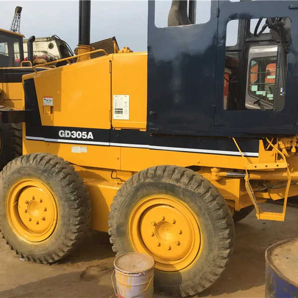 Used Komatsu GD305 Motor Grader Cheap Price Komatsu Road Grader GD305 Good Condition in China - Grader: bilde 1 Used Komatsu GD305 Motor Grader Cheap Price Komatsu Road Grader GD305 Good Condition in China - Grader: bilde 1