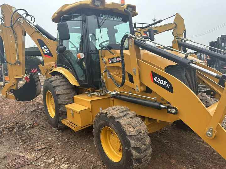 Traktorgraver Used Wheel Loader CAT420F Caterpillar 420F Mini Construction Machinery Mini Wheel Skid Steer Loader in Stock: bilde 6