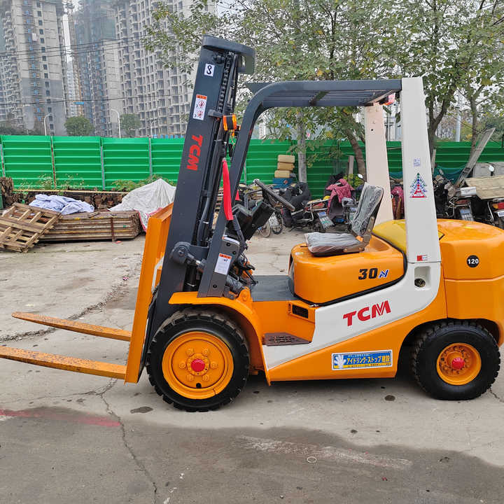 Very Cheap Price 3 Tonne TCM Forklift Run Performance TCM30 Forklift for Sale - Gaffeltruck: bilde 1 Very Cheap Price 3 Tonne TCM Forklift Run Performance TCM30 Forklift for Sale - Gaffeltruck: bilde 1