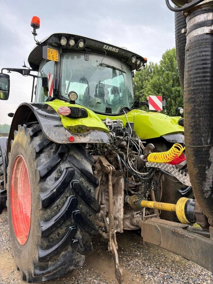 Claas Axion 830 Cmatic - Traktor: bilde 4 Claas Axion 830 Cmatic - Traktor: bilde 4