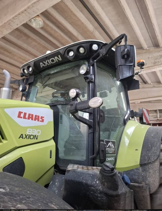 Claas Axion 830 Cmatic - Traktor: bilde 3 Claas Axion 830 Cmatic - Traktor: bilde 3