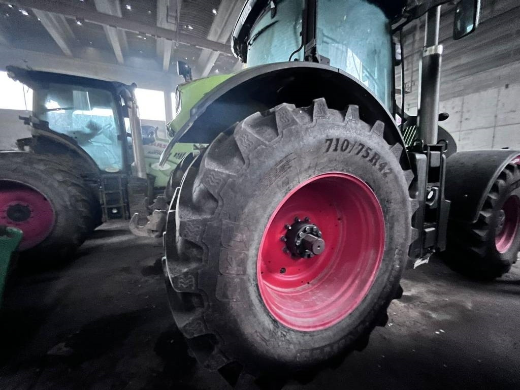 Claas Axion 950 Cmatic - Traktor: bilde 4 Claas Axion 950 Cmatic - Traktor: bilde 4