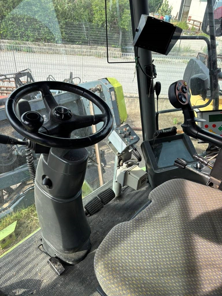 Claas Lexion 530 Montana - Skurtresker: bilde 2 Claas Lexion 530 Montana - Skurtresker: bilde 2