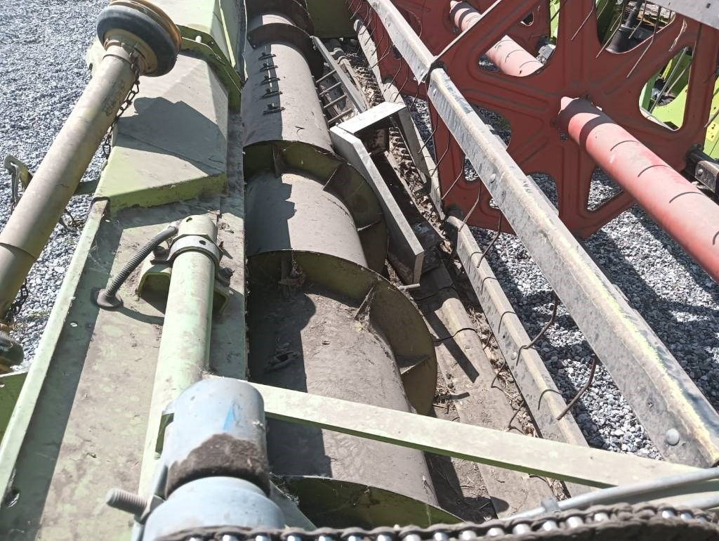 Claas S 450 - Skjærebord: bilde 2 Claas S 450 - Skjærebord: bilde 2