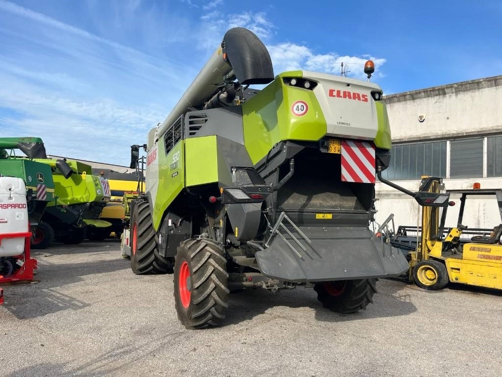 Claas TRION 530 MONTANA - Skurtresker: bilde 2 Claas TRION 530 MONTANA - Skurtresker: bilde 2
