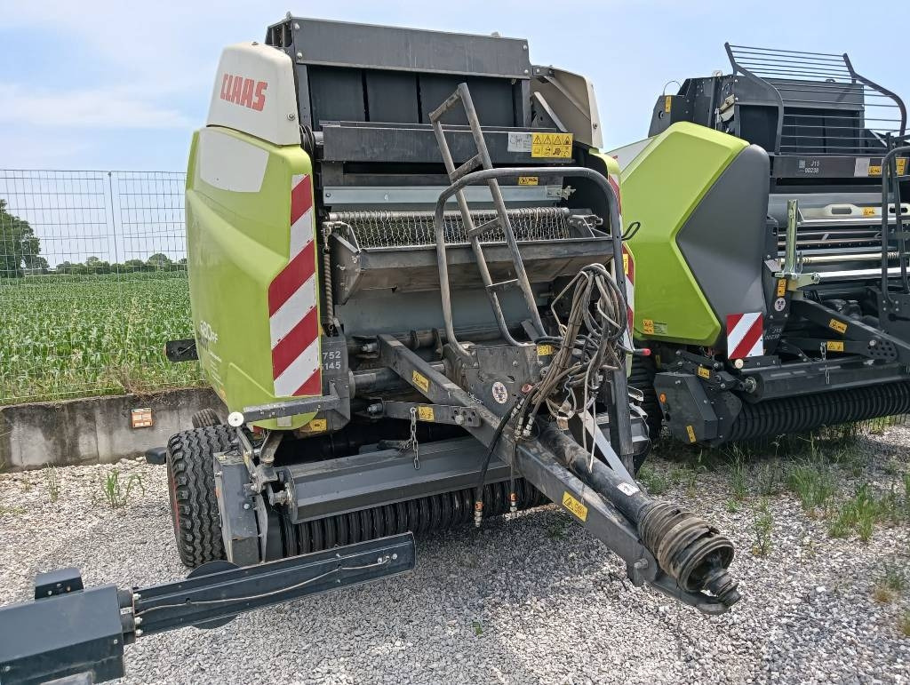 Claas Variant 480 RF  - Rundballepresse: bilde 1 Claas Variant 480 RF  - Rundballepresse: bilde 1