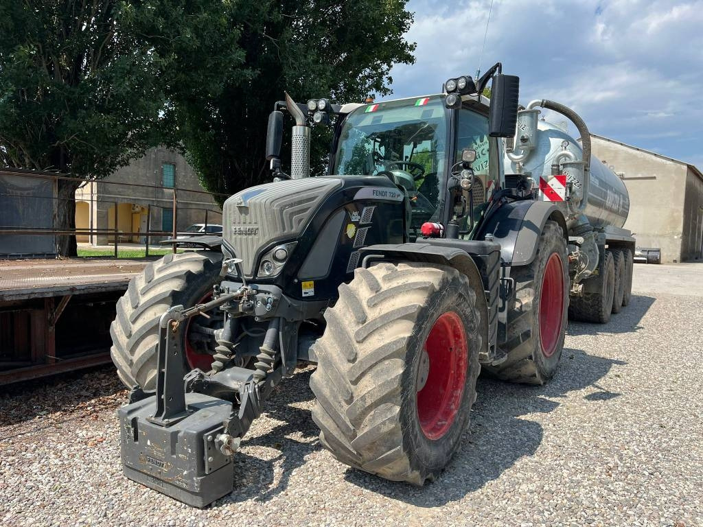 Fendt 720 - Traktor: bilde 1 Fendt 720 - Traktor: bilde 1