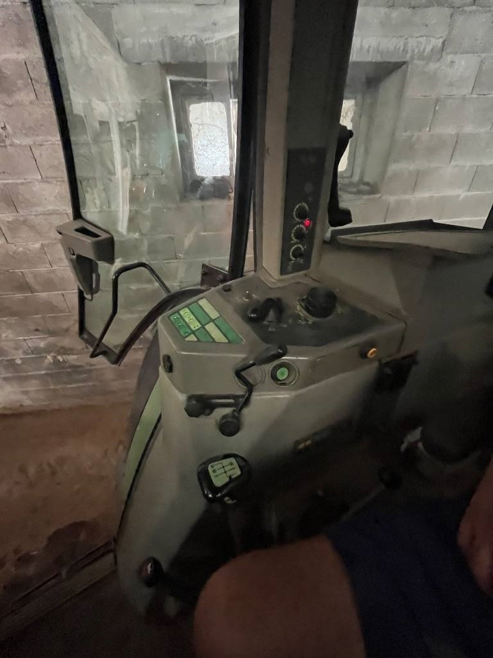 Fendt Farmer 312 - Traktor: bilde 3 Fendt Farmer 312 - Traktor: bilde 3