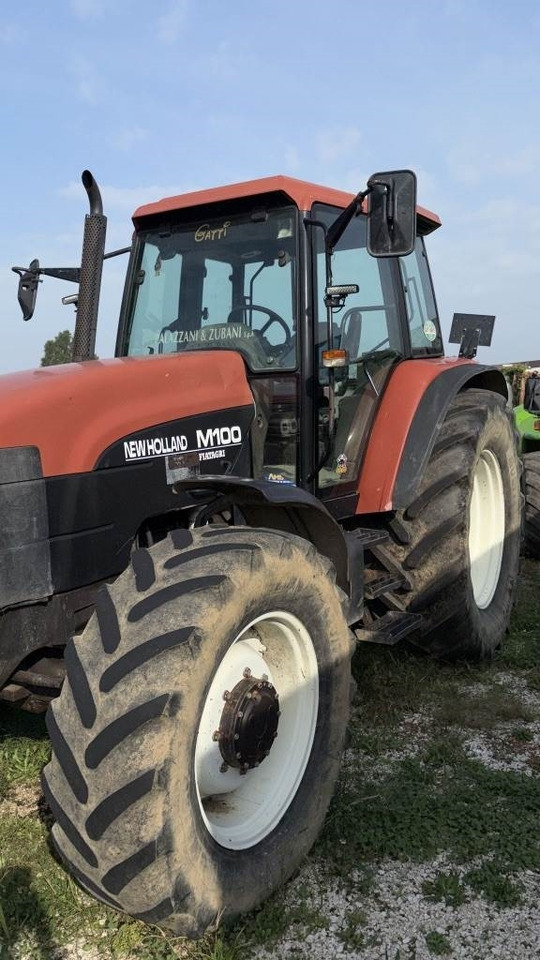 Fiat M100 - Traktor: bilde 1 Fiat M100 - Traktor: bilde 1