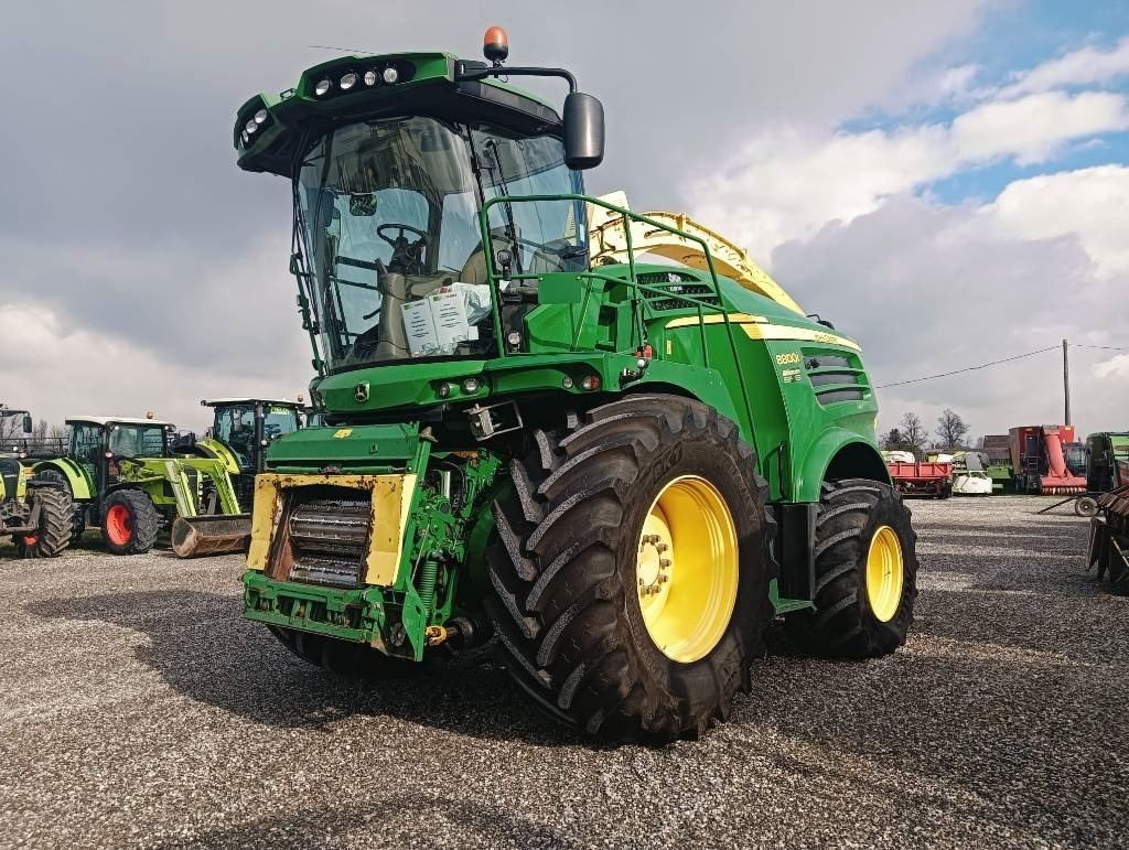 John Deere 8800 - Forhøster: bilde 2 John Deere 8800 - Forhøster: bilde 2
