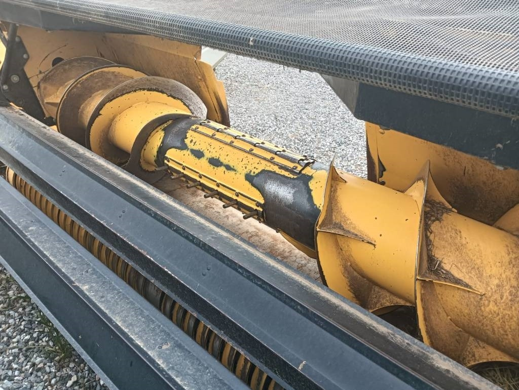 New Holland PICK UP 3 MT - Grasutstyr: bilde 2 New Holland PICK UP 3 MT - Grasutstyr: bilde 2