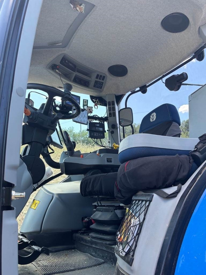 New Holland T6.165  - Traktor: bilde 4 New Holland T6.165  - Traktor: bilde 4