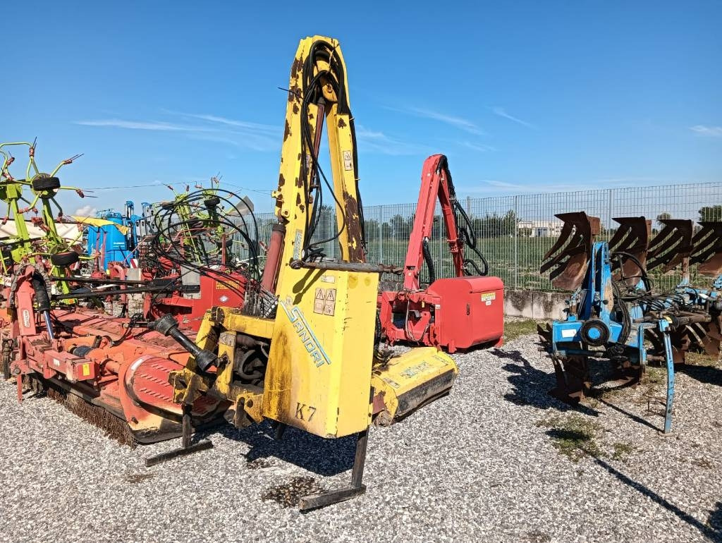 Sandri K7 - Slåmaskin: bilde 1 Sandri K7 - Slåmaskin: bilde 1