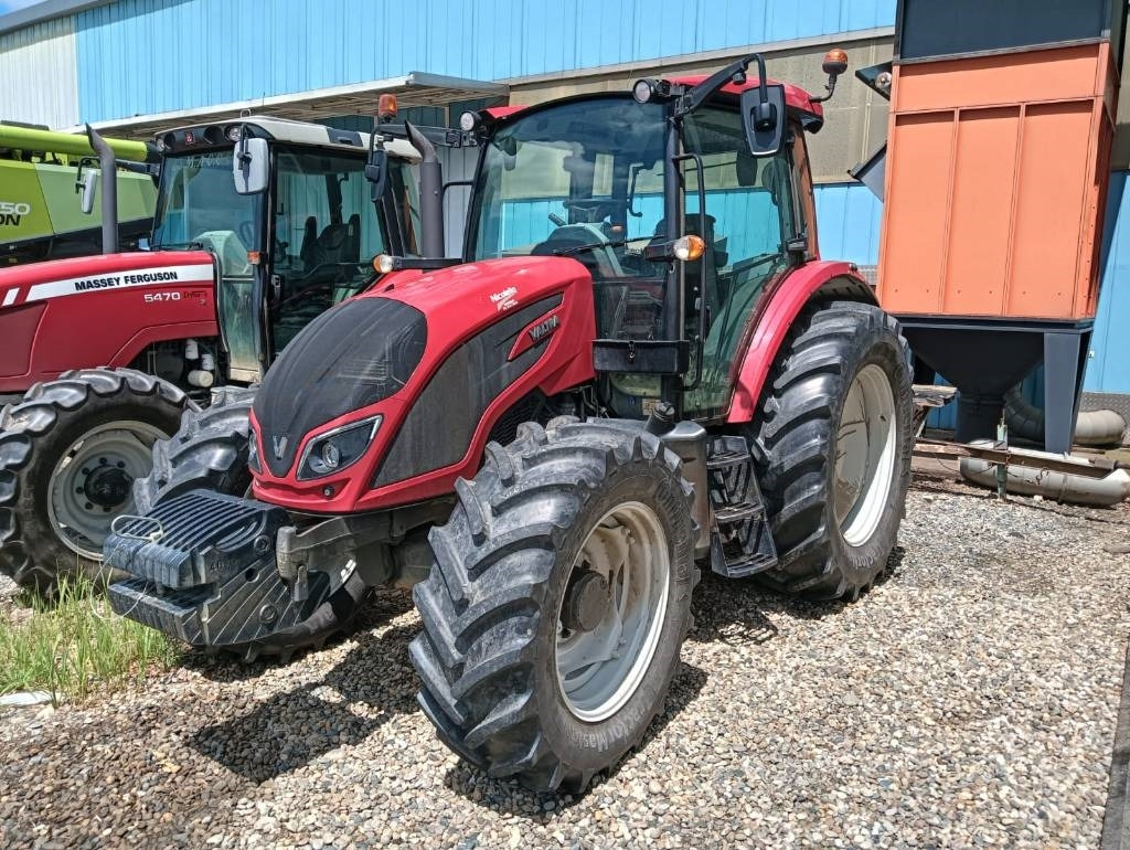 Valtra A 114  - Traktor: bilde 3 Valtra A 114  - Traktor: bilde 3