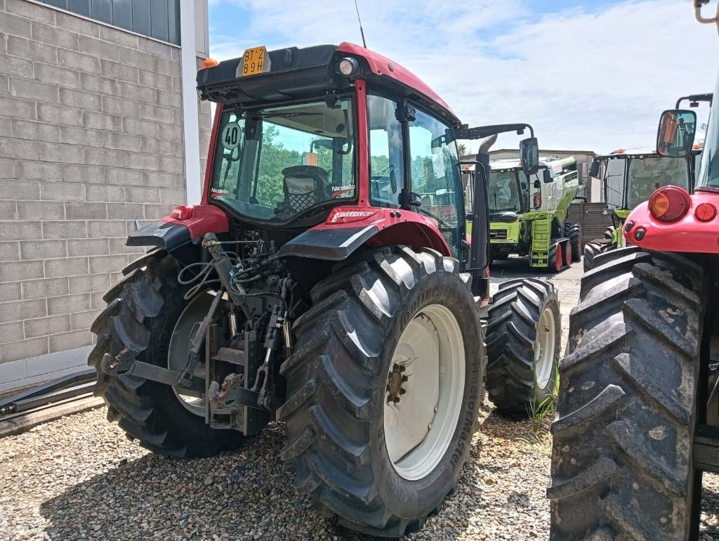 Valtra A 114  - Traktor: bilde 2 Valtra A 114  - Traktor: bilde 2