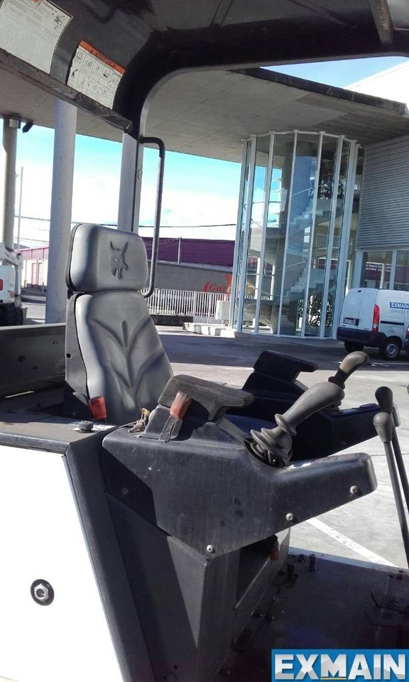 Bobcat X 320 - Minigraver: bilde 5 Bobcat X 320 - Minigraver: bilde 5