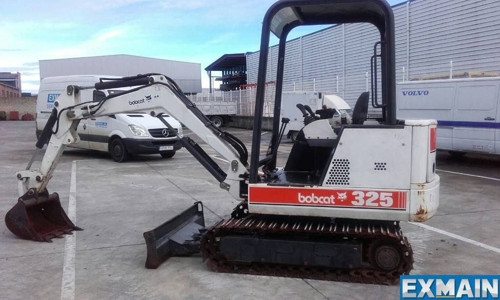 Bobcat X 325 - Minigraver: bilde 1 Bobcat X 325 - Minigraver: bilde 1