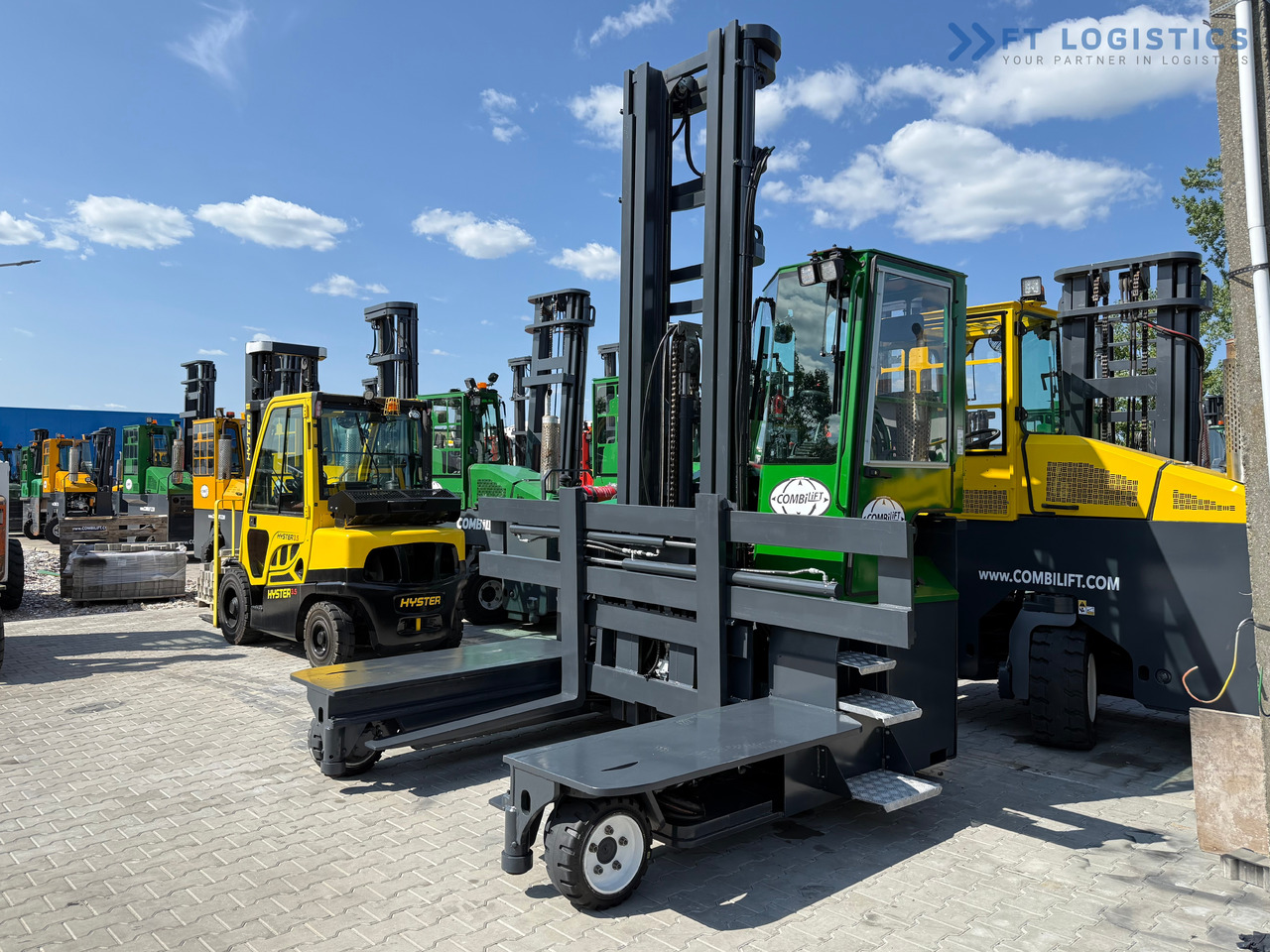 COMBILIFT C5000E / ELECTRIC / TRIPLEX 8300MM / FULL FREE LIFT / WIDE POSITIONER / FORK SIDESHIFT / BATTERY LIKE NEW - 4-veis truck: bilde 1 COMBILIFT C5000E / ELECTRIC / TRIPLEX 8300MM / FULL FREE LIFT / WIDE POSITIONER / FORK SIDESHIFT / BATTERY LIKE NEW - 4-veis truck: bilde 1