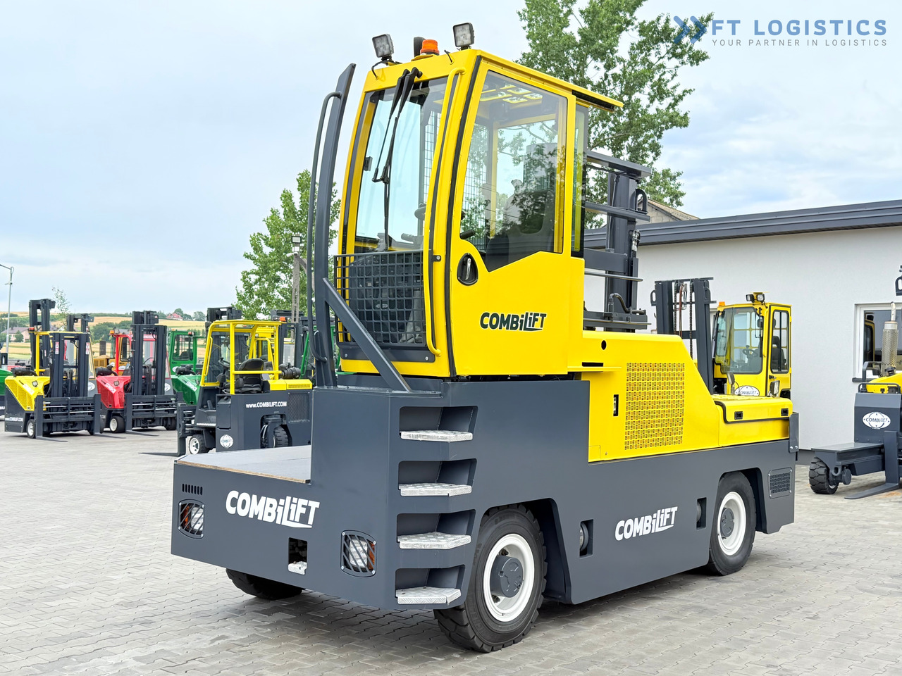 COMBILIFT C6000FSL / DIESEL / DUPLEX - 4100MM / 1400MM FORKS / SIDE LOADER / 6000KG CAPACITY / FREE LIFT / DEUTZ ENGINE / EXCELLENT CONDITION - Sidelaster: bilde 2 COMBILIFT C6000FSL / DIESEL / DUPLEX - 4100MM / 1400MM FORKS / SIDE LOADER / 6000KG CAPACITY / FREE LIFT / DEUTZ ENGINE / EXCELLENT CONDITION - Sidelaster: bilde 2