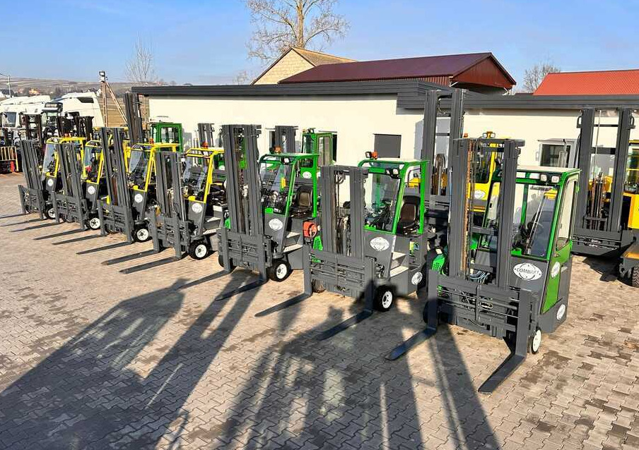 Leie  Combilift C2500CB - DIESEL - TRIPLEX - 2018 - LIKE NEW Combilift C2500CB - DIESEL - TRIPLEX - 2018 - LIKE NEW: bilde 39
