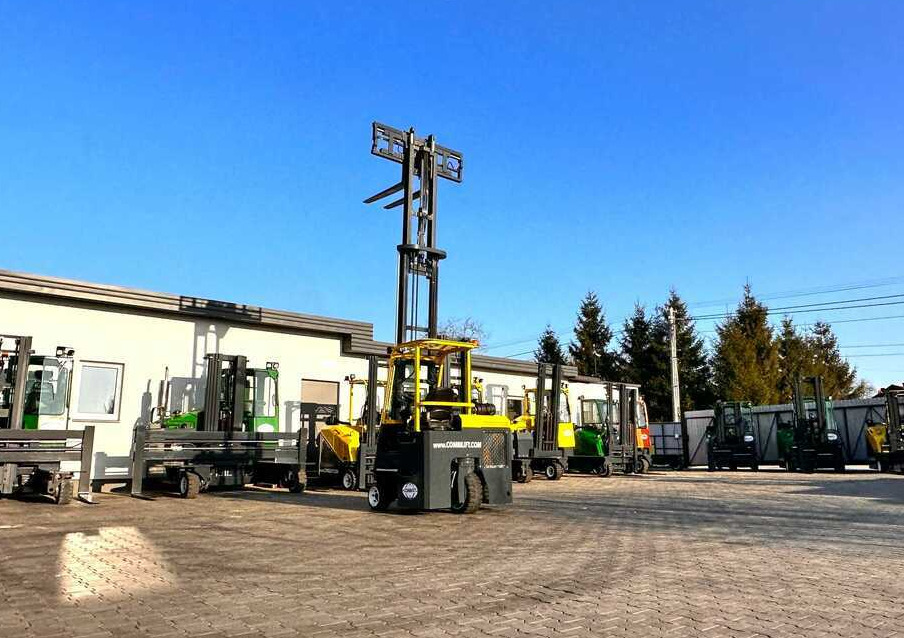 Leie  Combilift C2500CB - DIESEL - TRIPLEX - 2018 - LIKE NEW Combilift C2500CB - DIESEL - TRIPLEX - 2018 - LIKE NEW: bilde 22