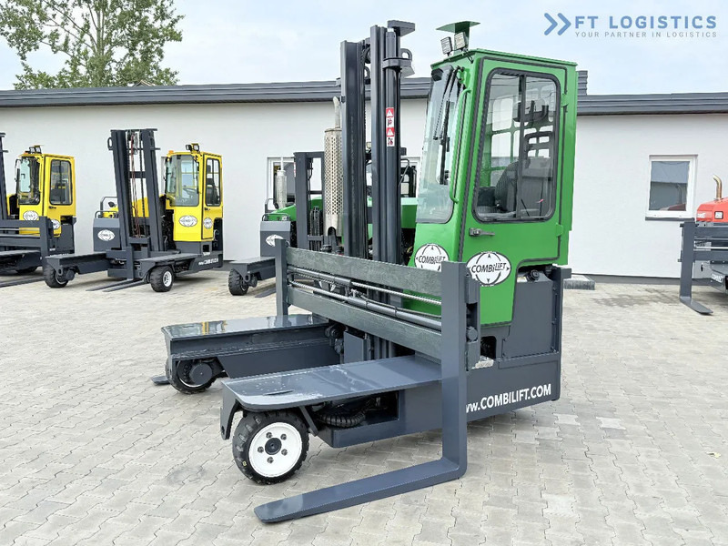 Combilift C3000 / DIESEL / DUPLEX - 4000MM / WIDE FORK POSITIONER 2700MM / FULL HEATED CABIN / ONLY 6905H / CONDITION - LIKE NEW! C3000 / - 4-veis truck: bilde 2 Combilift C3000 / DIESEL / DUPLEX - 4000MM / WIDE FORK POSITIONER 2700MM / FULL HEATED CABIN / ONLY 6905H / CONDITION - LIKE NEW! C3000 / - 4-veis truck: bilde 2