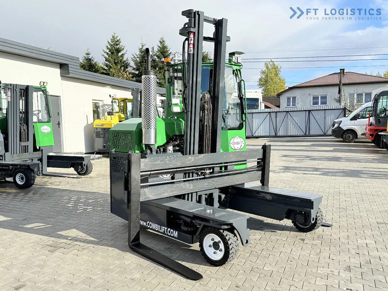 Combilift C3000 / DIESEL / DUPLEX 4200MM / FREE LIFT / WIDE FORK POSITIONER / FULL CABIN / EXCELLENT CONDITION / Wide range of four-way an - 4-veis truck: bilde 5 Combilift C3000 / DIESEL / DUPLEX 4200MM / FREE LIFT / WIDE FORK POSITIONER / FULL CABIN / EXCELLENT CONDITION / Wide range of four-way an - 4-veis truck: bilde 5