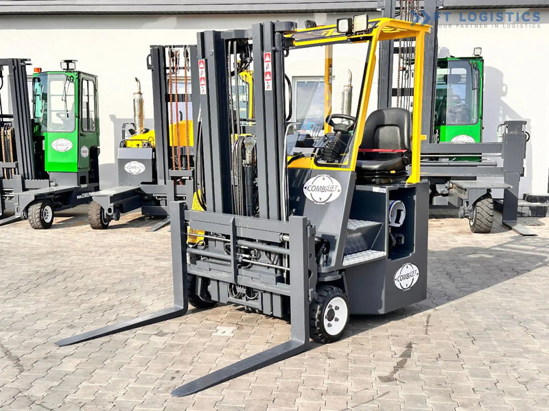 Combilift C3000CB / LPG / TRIPLEX / 4900MM / FREE LIFT / POSITIONER / LIKE NEW C3000CB / LPG / TRIPLEX / 4900MM / FREE LIFT / POSITIONER / - 4-veis truck: bilde 4 Combilift C3000CB / LPG / TRIPLEX / 4900MM / FREE LIFT / POSITIONER / LIKE NEW C3000CB / LPG / TRIPLEX / 4900MM / FREE LIFT / POSITIONER / - 4-veis truck: bilde 4