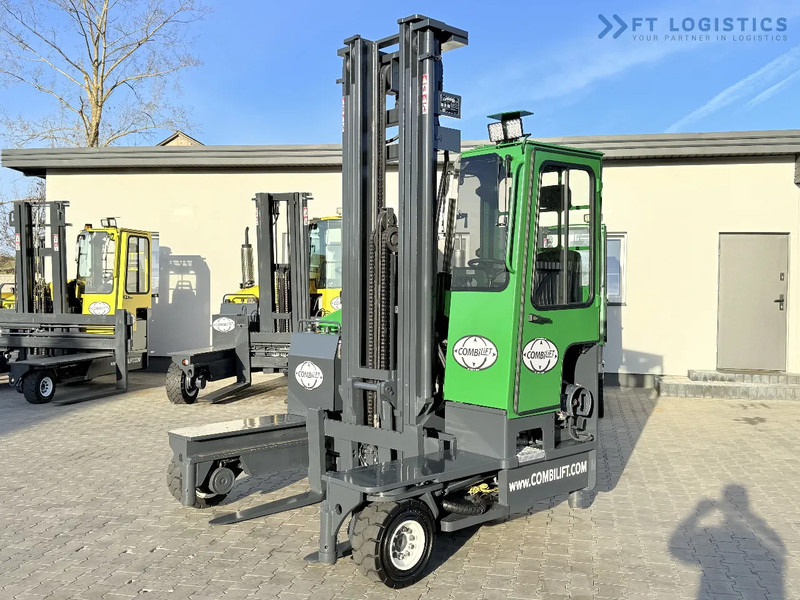 Combilift C4000 / GAS / TRIPLEX - 6900MM / FREE-LIFT / FULL CABIN C4000 / GAS / TRIPLEX - 6900MM / FREE-LIFT / FULL CABIN - 4-veis truck: bilde 2 Combilift C4000 / GAS / TRIPLEX - 6900MM / FREE-LIFT / FULL CABIN C4000 / GAS / TRIPLEX - 6900MM / FREE-LIFT / FULL CABIN - 4-veis truck: bilde 2
