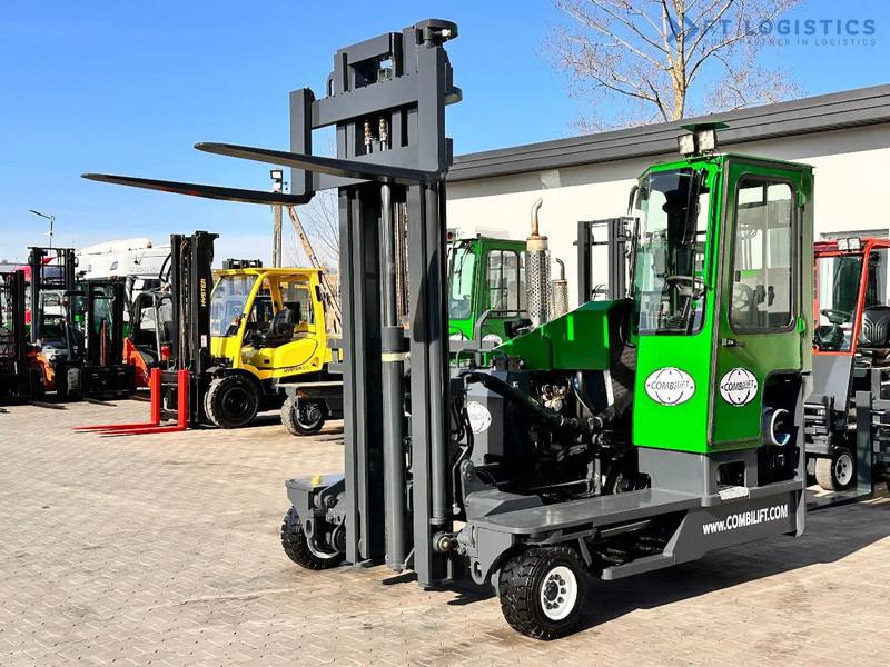 Combilift C4000 / LPG / DUPLEX / 4500MM / FREE LIFT / LIKE NEW C4000 / LPG / DUPLEX / 4500MM / FREE LIFT / LIKE NEW - 4-veis truck: bilde 1 Combilift C4000 / LPG / DUPLEX / 4500MM / FREE LIFT / LIKE NEW C4000 / LPG / DUPLEX / 4500MM / FREE LIFT / LIKE NEW - 4-veis truck: bilde 1