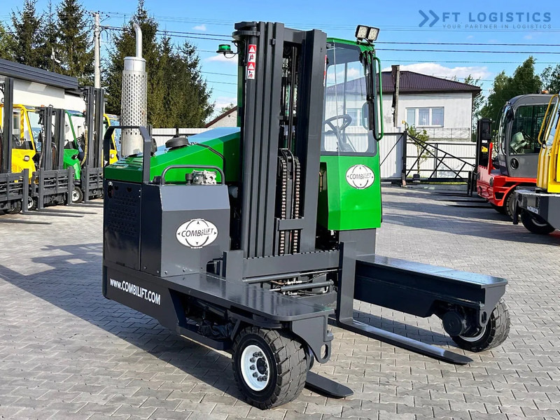 Combilift C4000 / TRIPLEX / 4900MM / LPG / FREE LIFT / FORK SHIFT / LIKE NEW C4000 / TRIPLEX / 4900MM / LPG / FREE LIFT / FORK SHIFT / LIK - 4-veis truck: bilde 4 Combilift C4000 / TRIPLEX / 4900MM / LPG / FREE LIFT / FORK SHIFT / LIKE NEW C4000 / TRIPLEX / 4900MM / LPG / FREE LIFT / FORK SHIFT / LIK - 4-veis truck: bilde 4