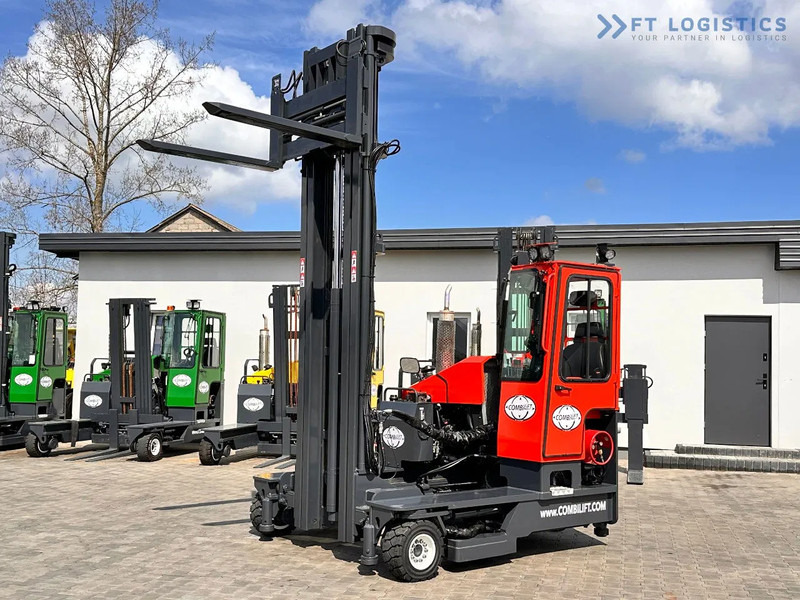 Combilift C4000 / TRIPLEX / 9300MM / FREE LIFT / POSITIONER / LPG / CABIN C4000 / TRIPLEX / 9300MM / FREE LIFT / POSITIONER / LPG / CABIN - 4-veis truck: bilde 1 Combilift C4000 / TRIPLEX / 9300MM / FREE LIFT / POSITIONER / LPG / CABIN C4000 / TRIPLEX / 9300MM / FREE LIFT / POSITIONER / LPG / CABIN - 4-veis truck: bilde 1