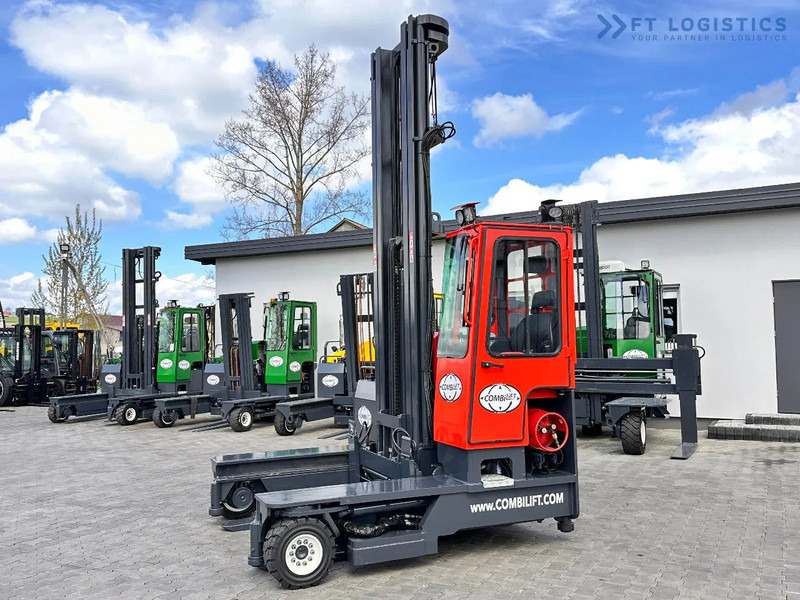Combilift C4000 / TRIPLEX / 9300MM / FREE LIFT / POSITIONER / LPG / CABIN C4000 / TRIPLEX / 9300MM / FREE LIFT / POSITIONER / LPG / CABIN - 4-veis truck: bilde 3 Combilift C4000 / TRIPLEX / 9300MM / FREE LIFT / POSITIONER / LPG / CABIN C4000 / TRIPLEX / 9300MM / FREE LIFT / POSITIONER / LPG / CABIN - 4-veis truck: bilde 3