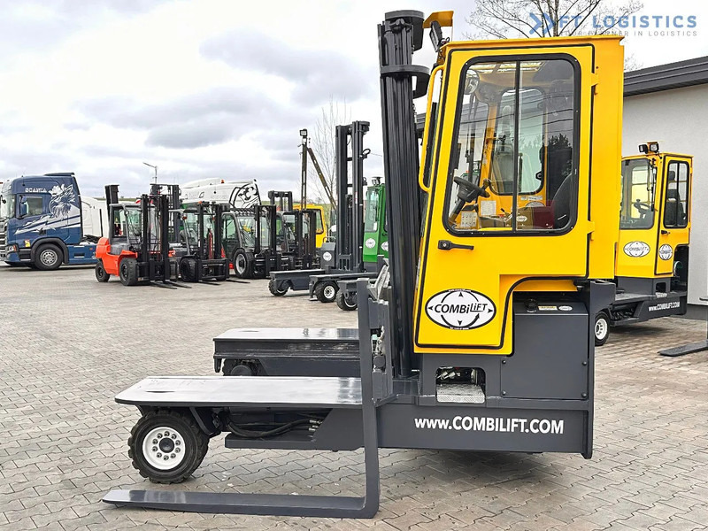 Combilift C4500 / DUPLEX / 4050MM / DIESEL / WIDE POSITIONER / FREE LIFT C4500 / DUPLEX / 4050MM / DIESEL / WIDE POSITIONER / FREE LIFT - 4-veis truck: bilde 3 Combilift C4500 / DUPLEX / 4050MM / DIESEL / WIDE POSITIONER / FREE LIFT C4500 / DUPLEX / 4050MM / DIESEL / WIDE POSITIONER / FREE LIFT - 4-veis truck: bilde 3