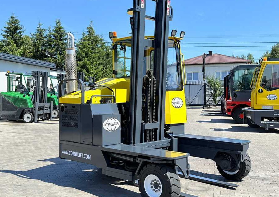 Combilift C5000XL / DUPLEX 4500MM / FREE-LIFT / POSITIONER / NEW TIRES / LIKE NEW - 4-veis truck: bilde 5 Combilift C5000XL / DUPLEX 4500MM / FREE-LIFT / POSITIONER / NEW TIRES / LIKE NEW - 4-veis truck: bilde 5