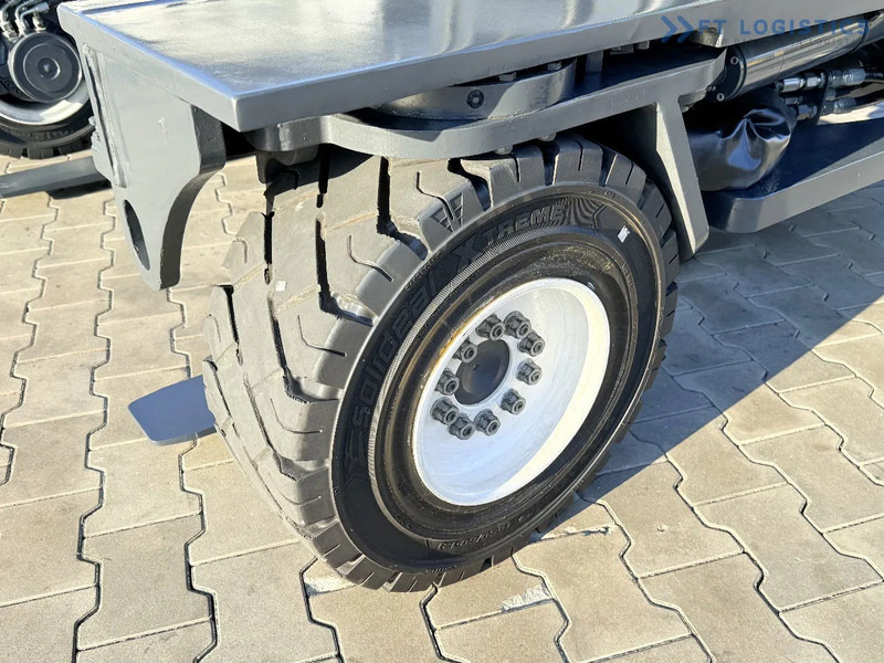 Combilift C5000XL / GAS / DUPLEX 4000 / POSITIONER / FULL CABIN / LIKE NEW C5000XL / GAS / DUPLEX 4000 / POSITIONER / FULL CABIN / LIKE NE - 4-veis truck: bilde 4 Combilift C5000XL / GAS / DUPLEX 4000 / POSITIONER / FULL CABIN / LIKE NEW C5000XL / GAS / DUPLEX 4000 / POSITIONER / FULL CABIN / LIKE NE - 4-veis truck: bilde 4